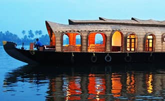 Butterfly Cruise Housboats, Alleppey 4